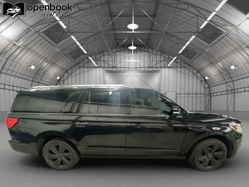 Used 2019 Lincoln Navigator L Reserve w/ Cargo Package image 4