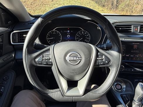 Used 2023 Nissan Maxima Platinum w/ Sport Mat Group image 22