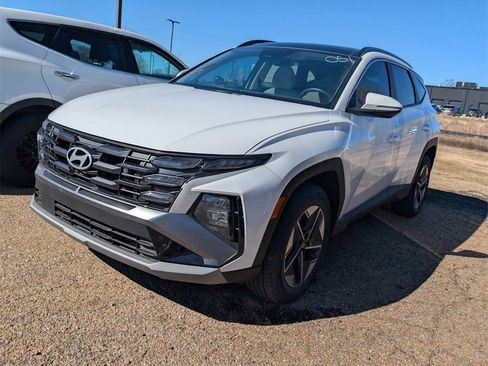 Certified 2025 Hyundai Tucson SEL image 7