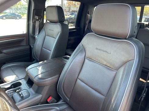 Used 2024 GMC Sierra 2500 Denali w/ Technology Package image 30