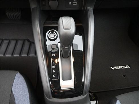 New 2025 Nissan Versa SV w/ Trunk Package image 9