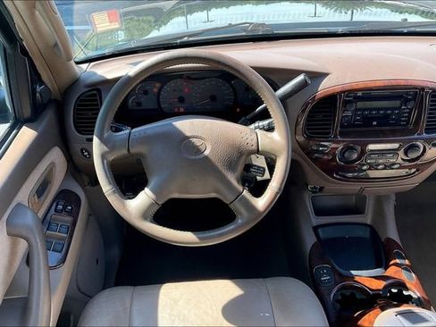 Used 2002 Toyota Sequoia SR5 RWD image 5
