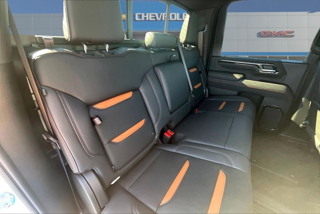 New 2026 GMC Sierra 2500 AT4 w/ AT4 Premium Plus Package AWD/4WD image 10