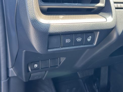 Used 2025 Toyota Prius XLE AWD/4WD image 26