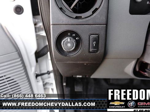 Used 2014 Ford F550 4x4 Regular Cab Super Duty image 14