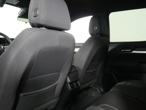 Used 2025 GMC Terrain Elevation w/ Black Edition AWD/4WD image 16