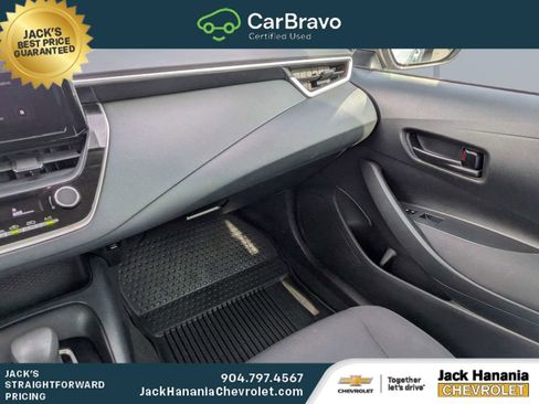 Used 2023 Toyota Corolla LE FWD image 15