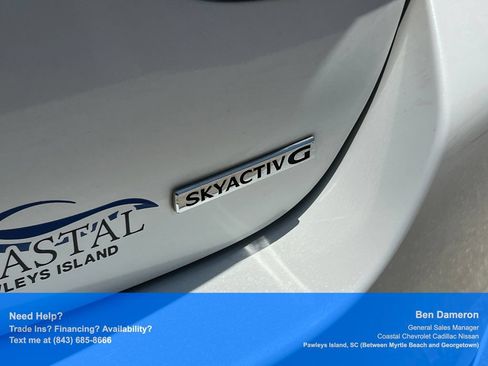 Used 2022 MAZDA MAZDA3 s FWD image 22