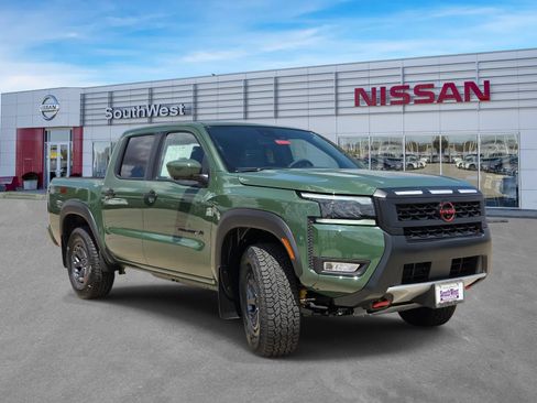 New 2027 Nissan Frontier PRO-4X w/ Pro Premium Package AWD/4WD image 3