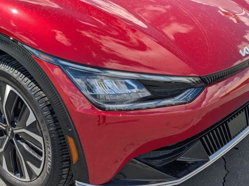 Used 2023 Kia EV6 Wind w/ Wind Technology Package image 10