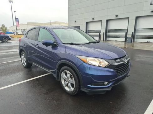 Used 2016 Honda HR-V EX image 3