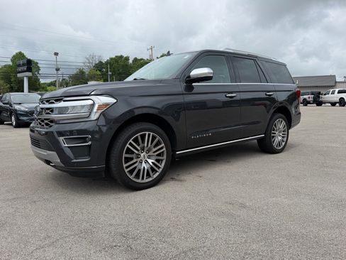 Used 2023 Ford Expedition Platinum AWD/4WD image 9
