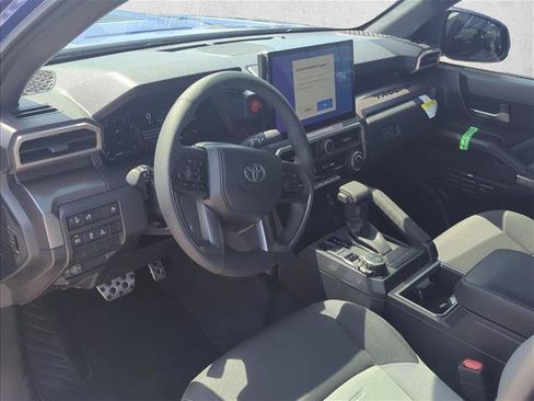 Certified 2025 Toyota Tacoma TRD Sport AWD/4WD image 14