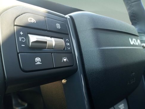 New 2027 Kia Telluride S image 14