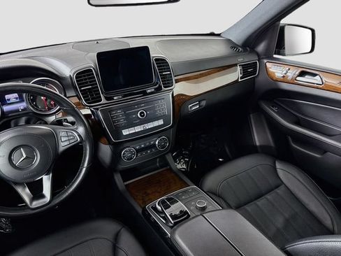 Used 2019 Mercedes-Benz GLS 450 4MATIC image 22