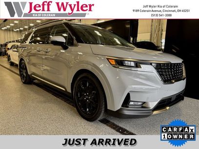 Certified 2023 Kia Carnival SX