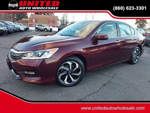 Used 2016 Honda Accord EX image 1
