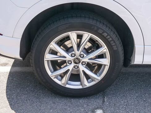 Used 2024 Audi Q3 2.0T Premium image 7