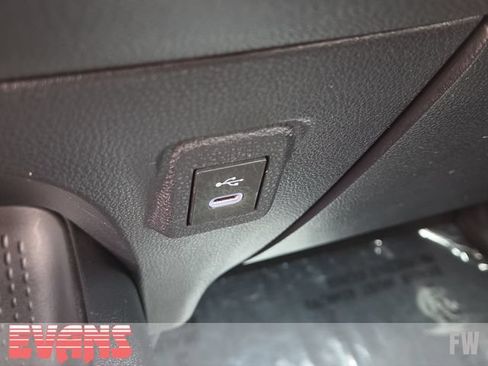 Used 2024 Toyota Corolla LE FWD image 9