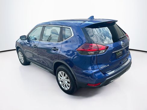 Used 2018 Nissan Rogue S AWD/4WD image 9