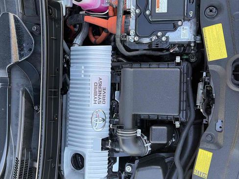 Used 2013 Toyota Prius Two FWD image 30