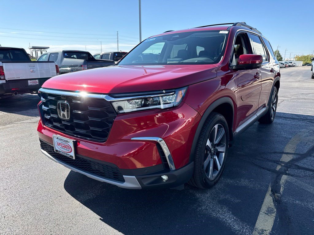 Certified 2025 Honda Pilot Elite image 10