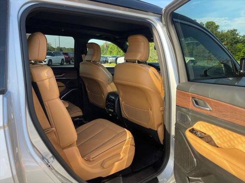 Certified 2025 Jeep Grand Cherokee L Summit w/ Advanced Protech Group IV AWD/4WD image 44