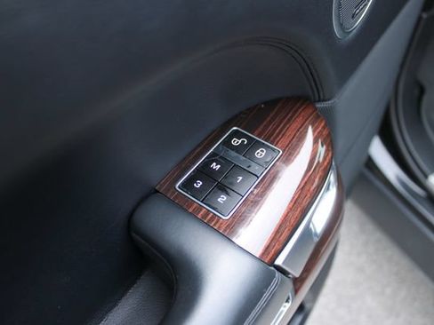 Used 2015 Land Rover Range Rover HSE AWD/4WD image 12