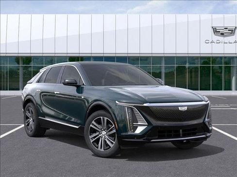 New 2025 Cadillac Lyriq Luxury image 7