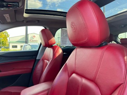 Used 2020 Alfa Romeo Stelvio Sport w/ Cold Weather Package image 39
