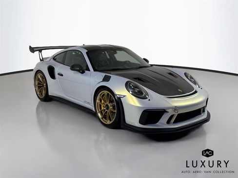 Used 2019 Porsche 911 GT3 RS w/ Weissach Package RWD image 3