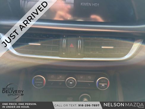 Used 2019 Alfa Romeo Stelvio Ti Sport w/ Quick Order Package 22S Sport AWD/4WD image 22