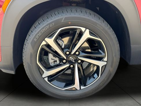 Certified 2023 Chevrolet TrailBlazer RS w/ Convenience Package image 23