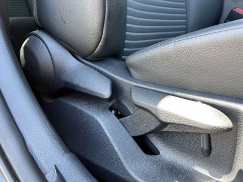 Used 2024 Toyota Camry SE FWD image 25