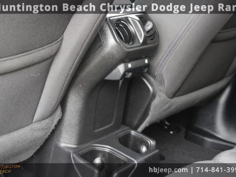 Used 2021 Jeep Wrangler Unlimited Sport image 35