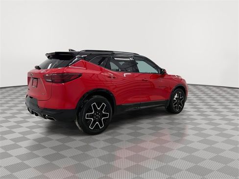 Certified 2023 Chevrolet Blazer RS w/ Driver Confidence II Package image 12