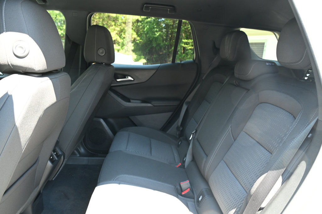 New 2026 Chevrolet Equinox LT AWD/4WD image 17
