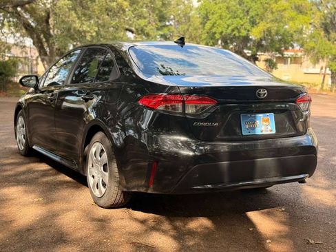 Used 2021 Toyota Corolla LE FWD image 5