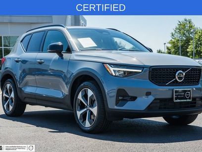 Certified 2023 Volvo XC40 B5 Plus w/ Climate Package