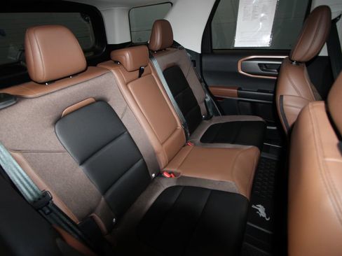 Used 2025 Ford Bronco Sport Outer Banks w/ Outer Banks Tech Package+ AWD/4WD image 23