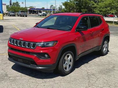 Used 2024 Jeep Compass Latitude