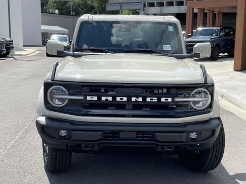 New 2025 Ford Bronco Outer Banks image 22