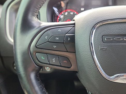 Used 2022 Dodge Charger SXT w/ Blacktop Package image 17