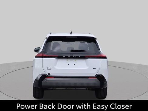 Used 2026 Toyota RAV4 SE w/ Weather Package AWD/4WD image 8