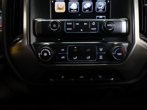 Used 2017 Chevrolet Silverado 1500 LT w/ LT Convenience Package AWD/4WD image 34