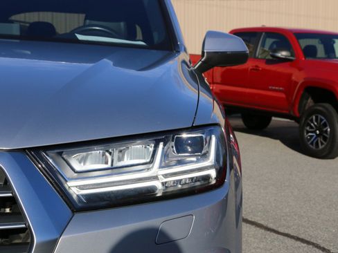 Used 2019 Audi Q7 2.0T Premium Plus w/ Premium Plus Package image 13