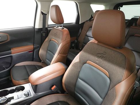 Used 2025 Ford Bronco Sport Outer Banks w/ Outer Banks Tech Package+ image 12