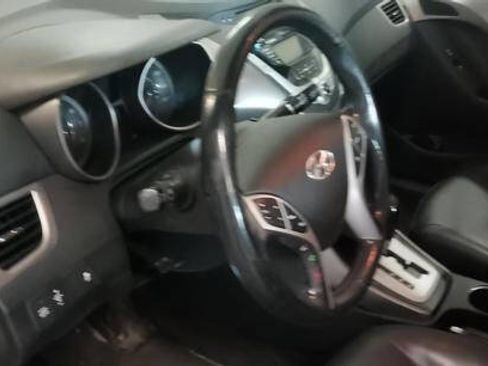 Used 2012 Hyundai Elantra Limited FWD image 34