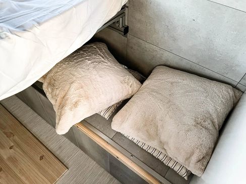 Used 2022 Mercedes-Benz Sprinter 2500 image 40