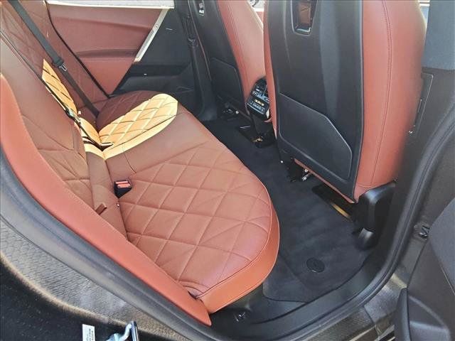 Certified 2024 BMW iX xDrive50 w/ Sport Package AWD/4WD image 21